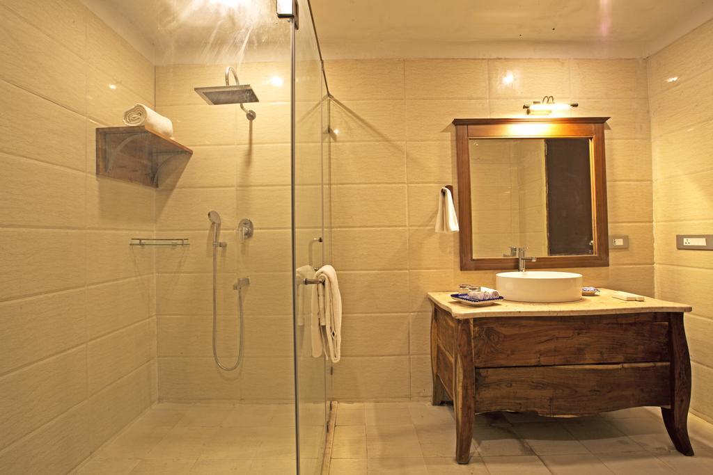 Regenta Resort Vanya Mahal Ranthambore 萨瓦伊马多普尔 外观 照片