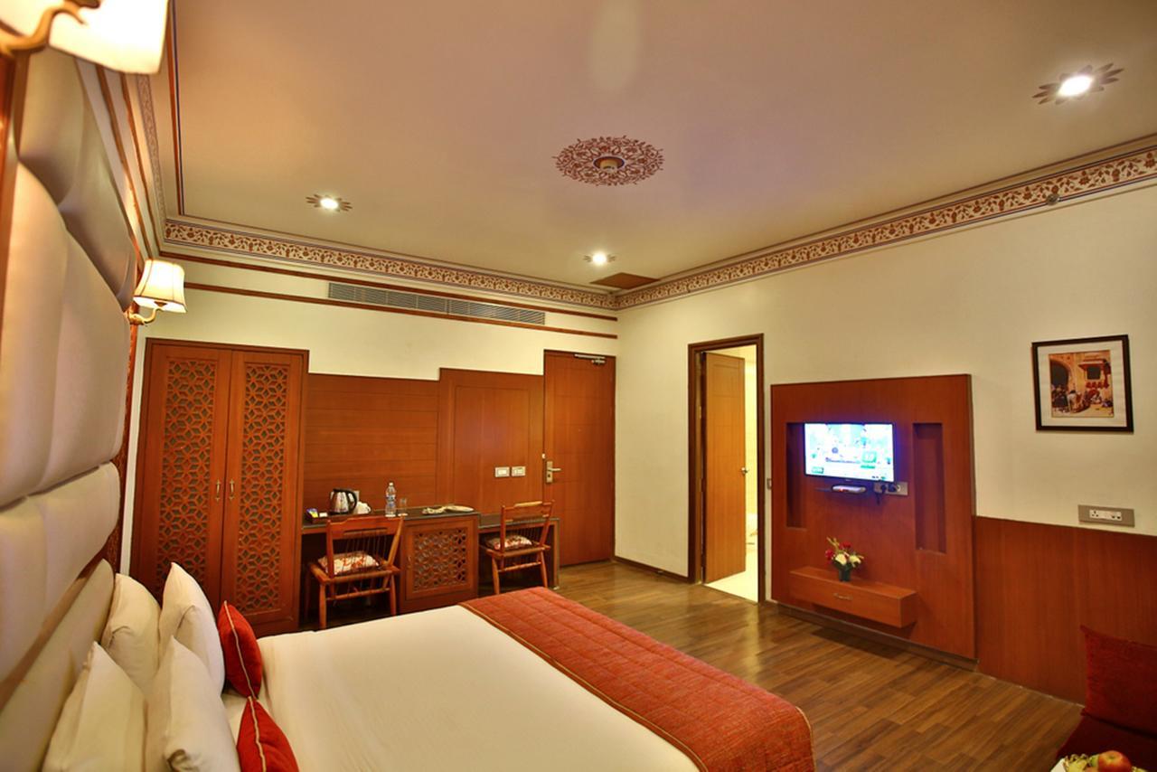 Regenta Resort Vanya Mahal Ranthambore 萨瓦伊马多普尔 外观 照片