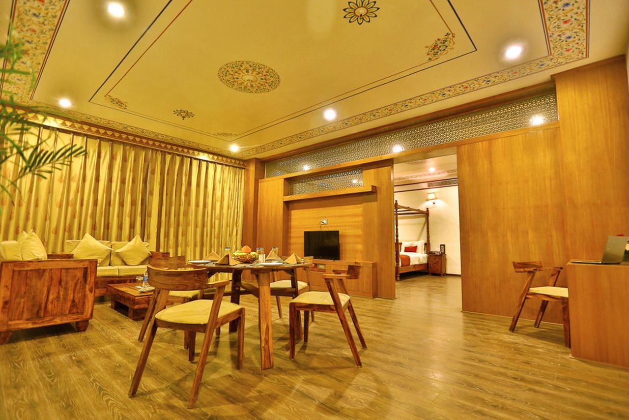 Regenta Resort Vanya Mahal Ranthambore 萨瓦伊马多普尔 外观 照片