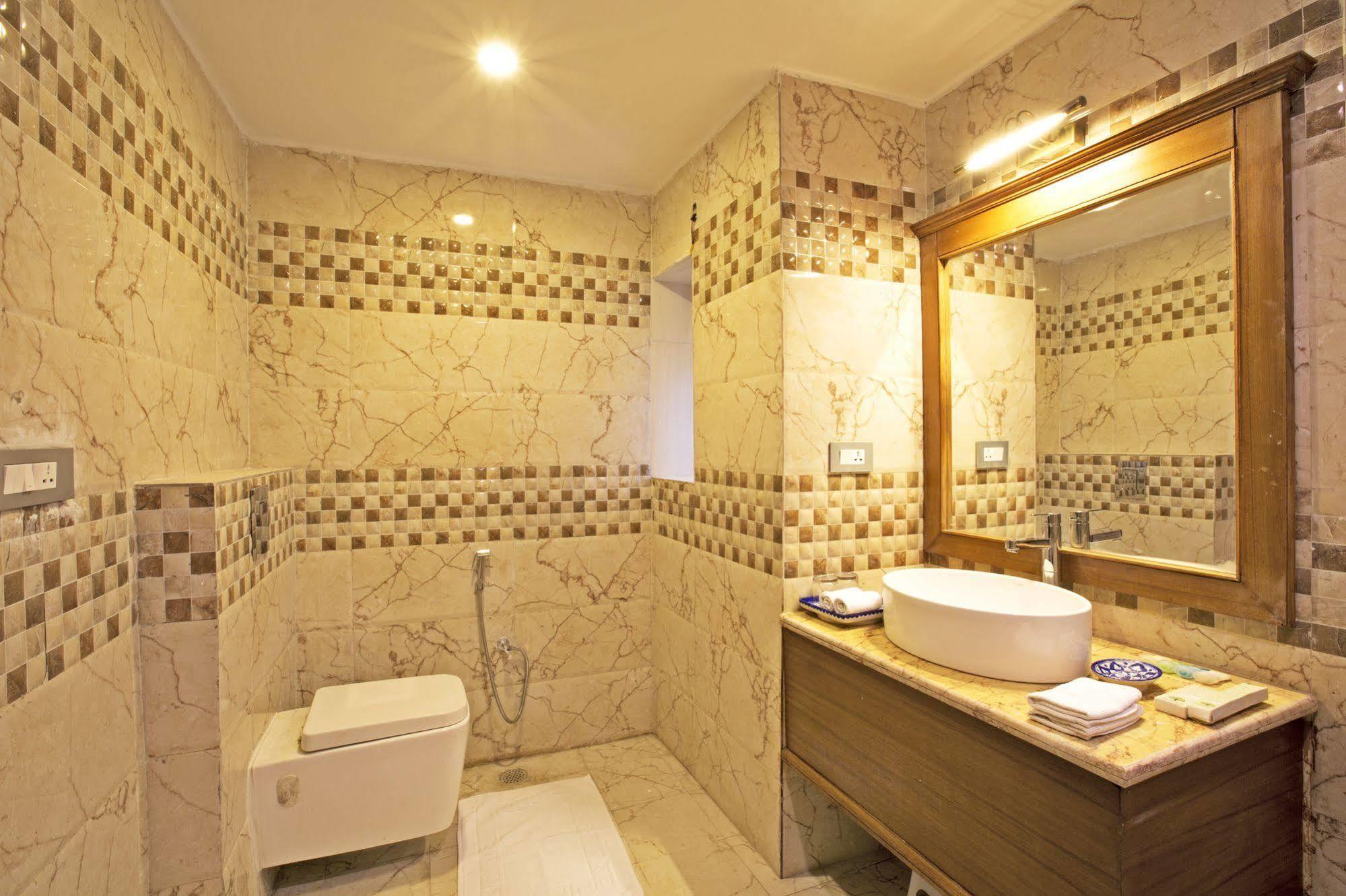 Regenta Resort Vanya Mahal Ranthambore 萨瓦伊马多普尔 外观 照片