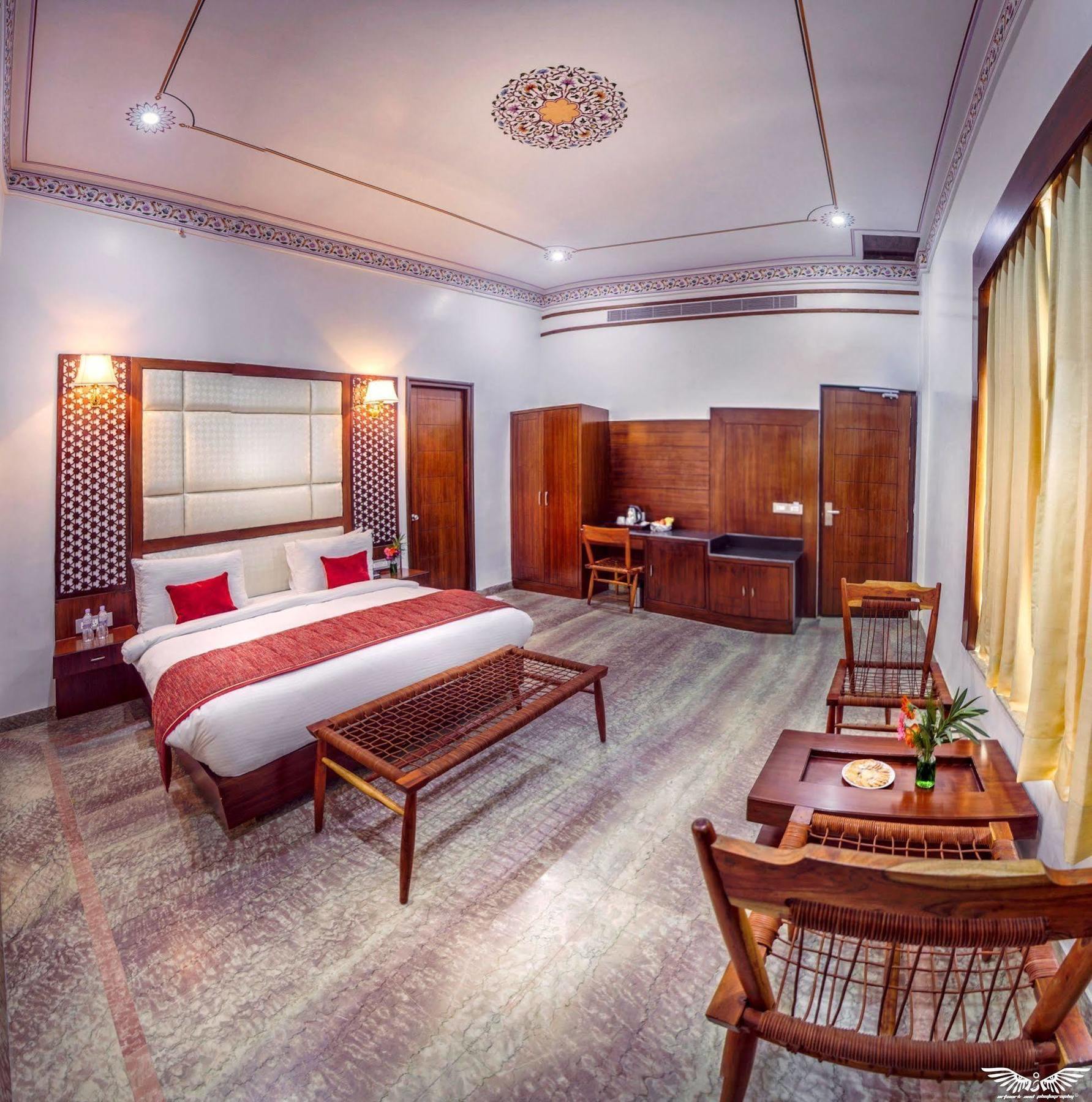 Regenta Resort Vanya Mahal Ranthambore 萨瓦伊马多普尔 外观 照片